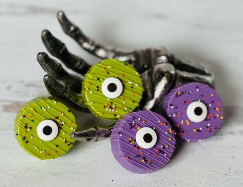 Scary Eyeball Chocolate Covered Oreos - Set of 12