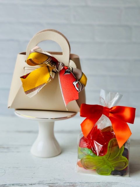 Purse Box with Buttery Gummies
